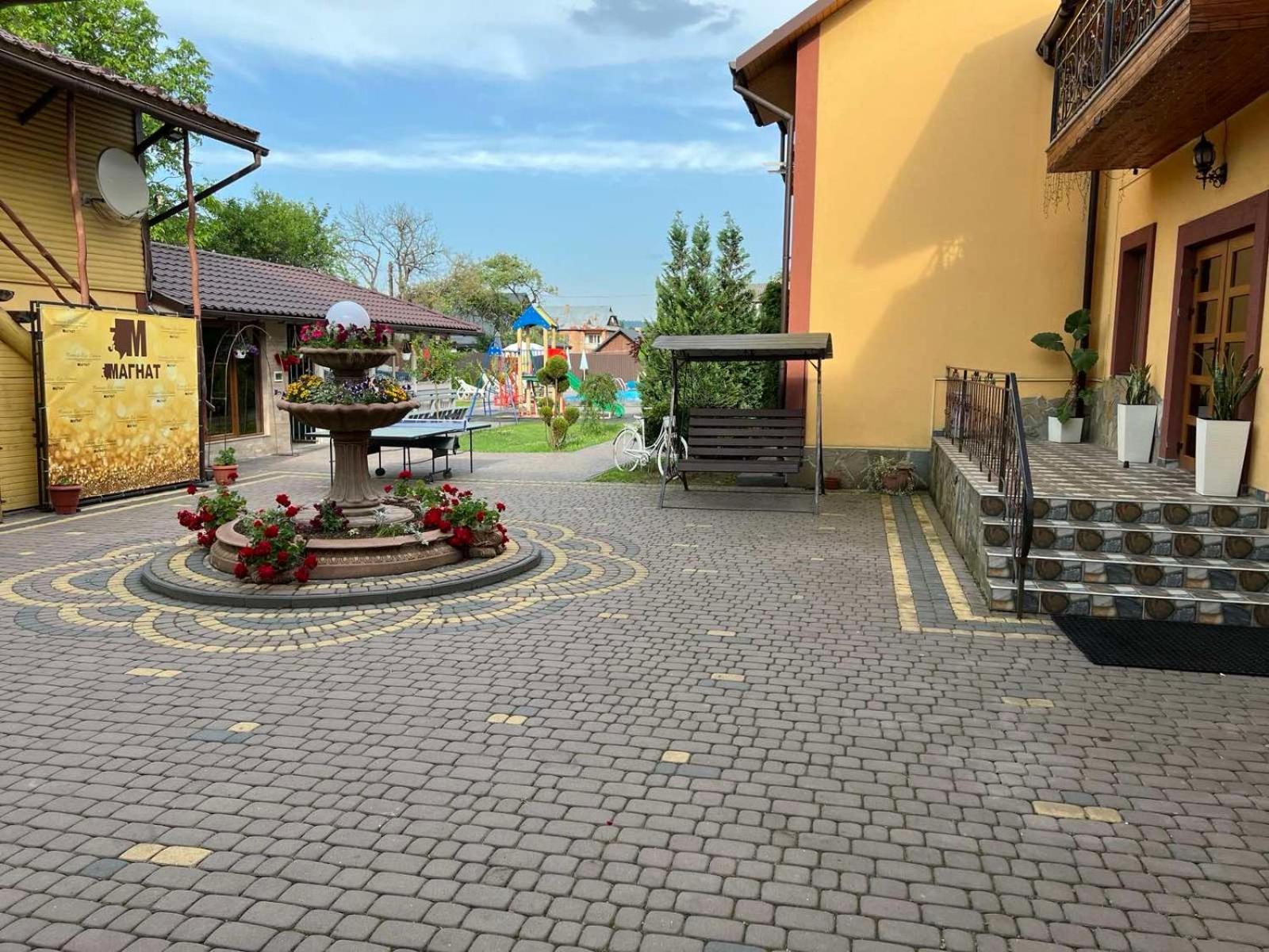 Sadyba Magnat Hotel Deliatyn Luaran gambar