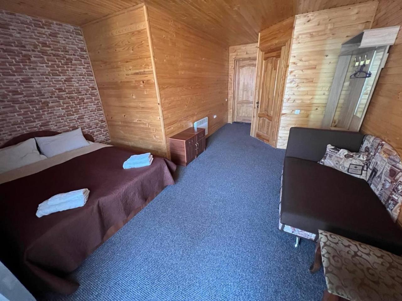 Sadyba Magnat Hotel Deliatyn Luaran gambar
