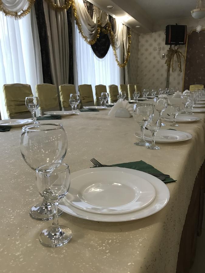 Sadyba Magnat Hotel Deliatyn Luaran gambar